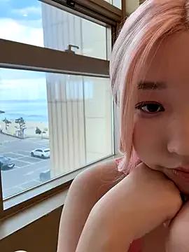 winter11 on StripChat