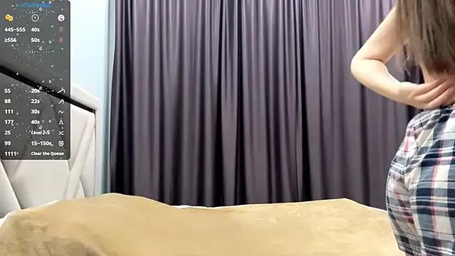 Wow_Akemi on StripChat