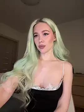 xDinnax on StripChat