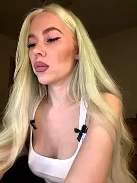 xDinnax on StripChat