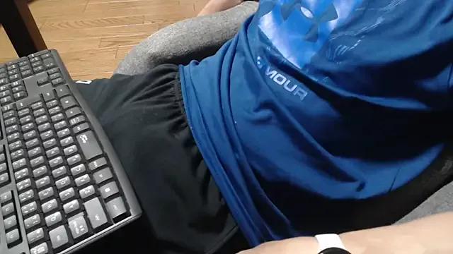 Yasu2000 on StripChat