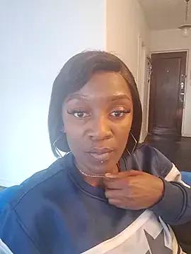 Yummychoklit on StripChat