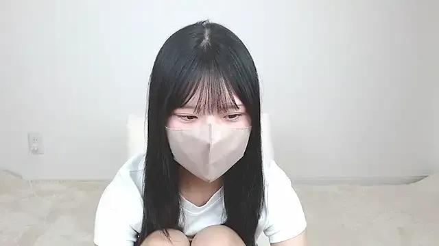 yuna_rin on StripChat