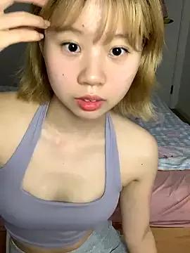 zhaomosheng125216 on StripChat