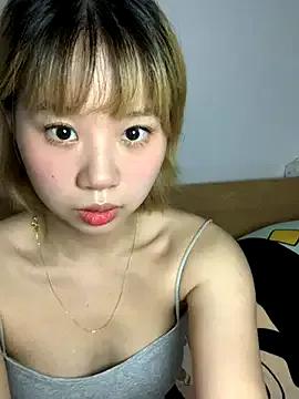 zhaomosheng125216 on StripChat
